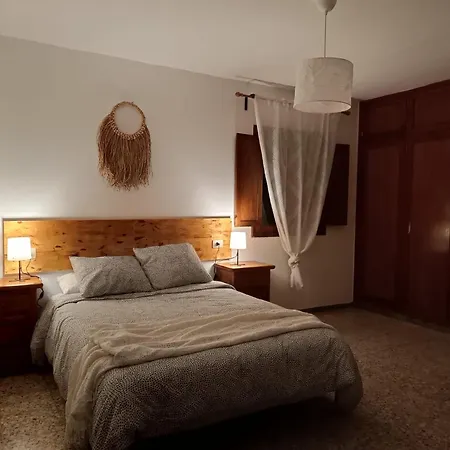 Casa De Familia Felipe Y Martin Tias